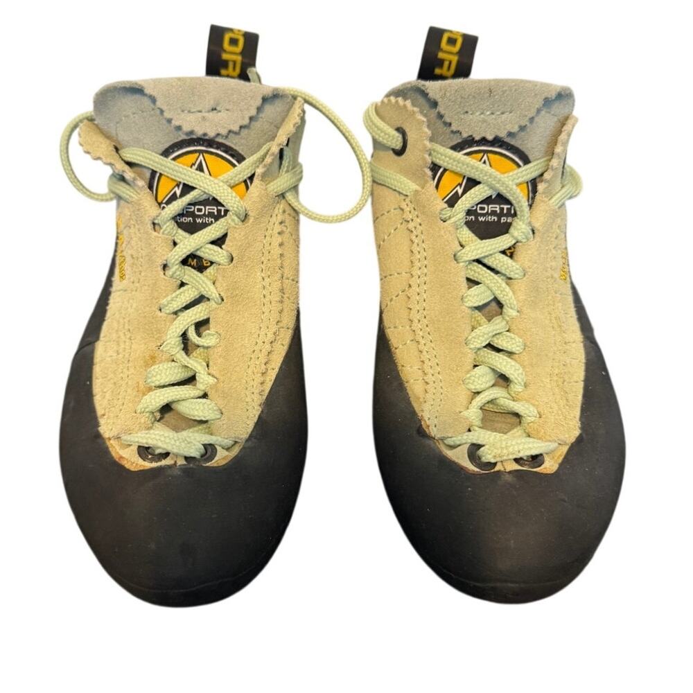 La Sportiva Mythos Climbing Shoes